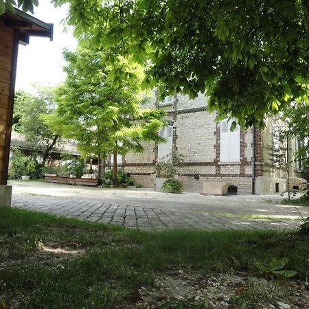 Au fil de Troyes Panzió Sainte-Savine Kültér fotó
